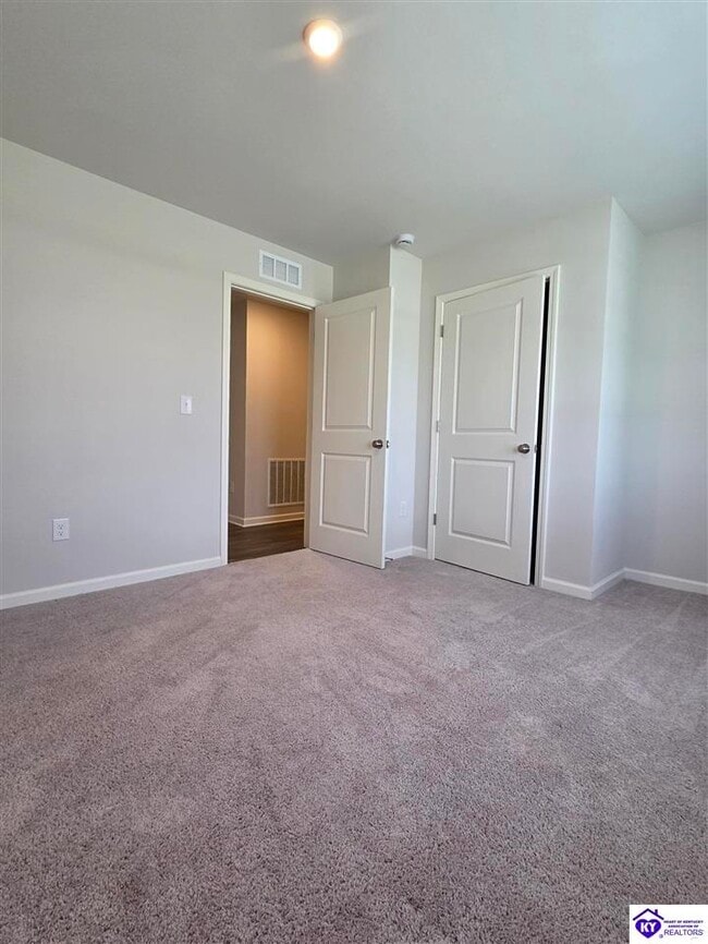 Photo - 132 Elegance Wy