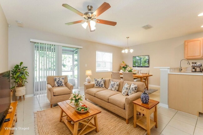 4403 Silver Falls Dr