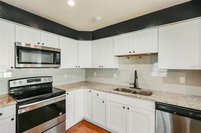 Photo - 1615 N Washington Ave