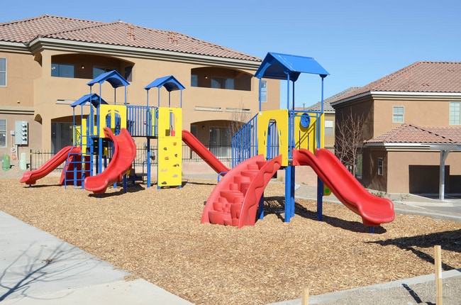 Photo - Via Vista Apartment Community