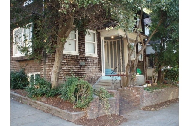 Primary Photo