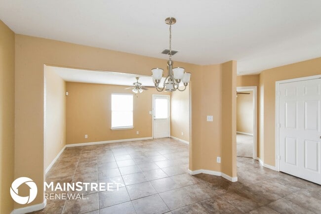 Photo - 5703 Fossil Canyon