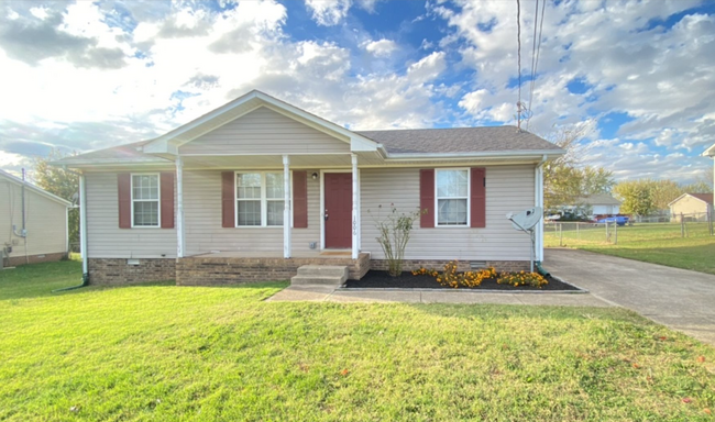 Charming Ranch Home - Charming Ranch Home