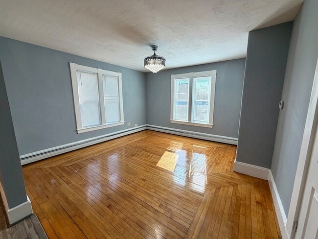 Photo - 30 Riverview St