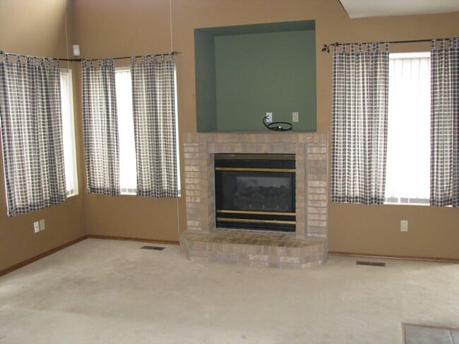 Photo - 8668 Chancellor Dr