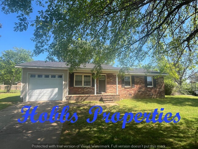 Photo - 1402 Hayden St House