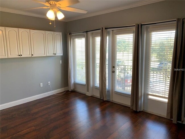 Photo - 118 N Eustis St Unidad 2