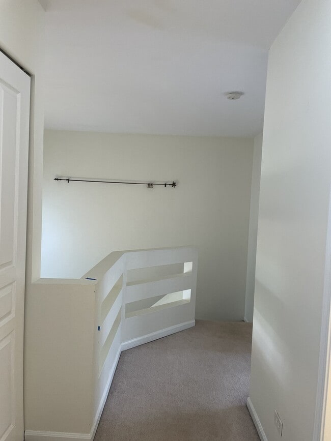 Photo - 711 Savannah Ln