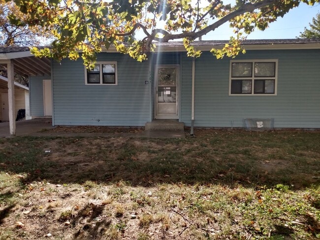 Photo - Montara Village