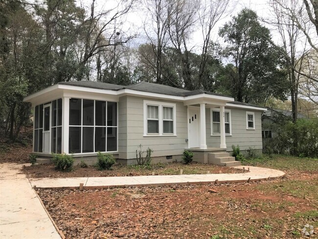 Building Photo - Remodeled 2br near Piedmont Athens Regional Rental