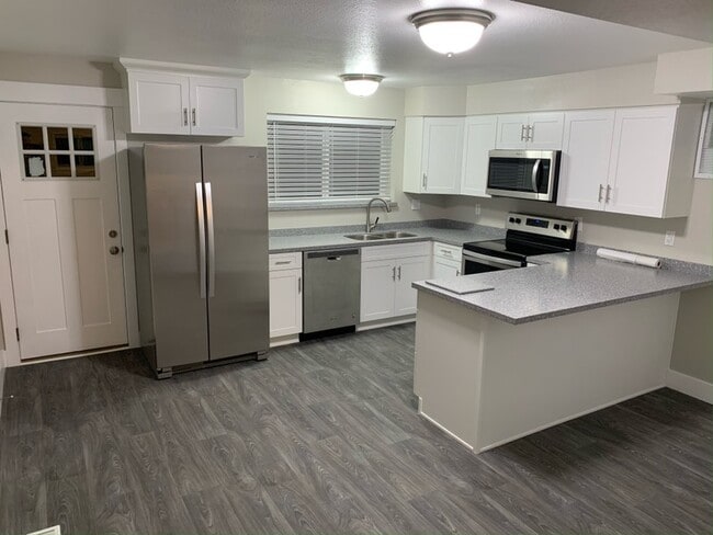 Photo - 216 N 350 E St Unidad 1