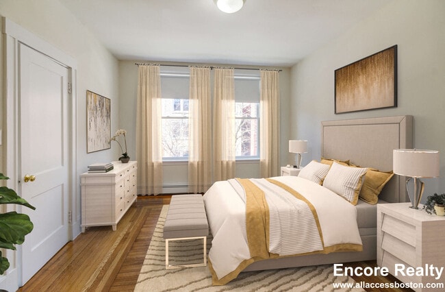 Building Photo - 1539 Beacon St Unit 19-23