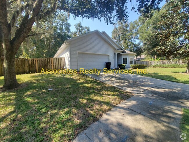 Building Photo - Just reduced! 4 Bed/ 2 Bath 2200sqft Singl... Rental