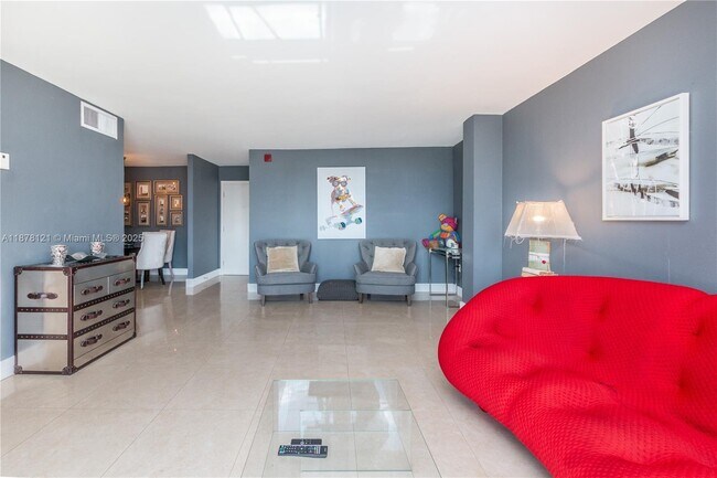 Photo - 1750 James Ave Unit 6D
