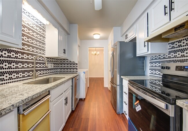 Photo - 14407 Still Meadow Dr