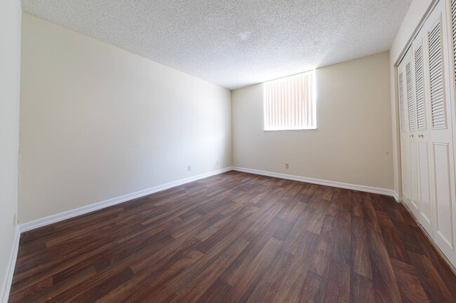 Sunset Palms | Second Spacious Bedroom