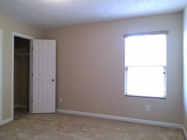Building Photo - 1030 Fulman Rd Rental