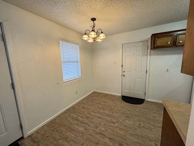 Photo - 8210 Vernon Ave Unit B