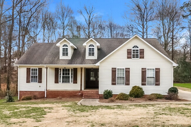 Building Photo - 104 Farmwood Dr Rental