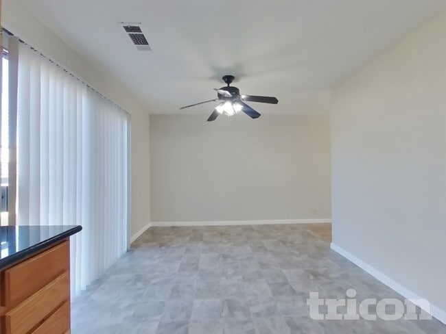 Photo - 816 Spoonbill Ln
