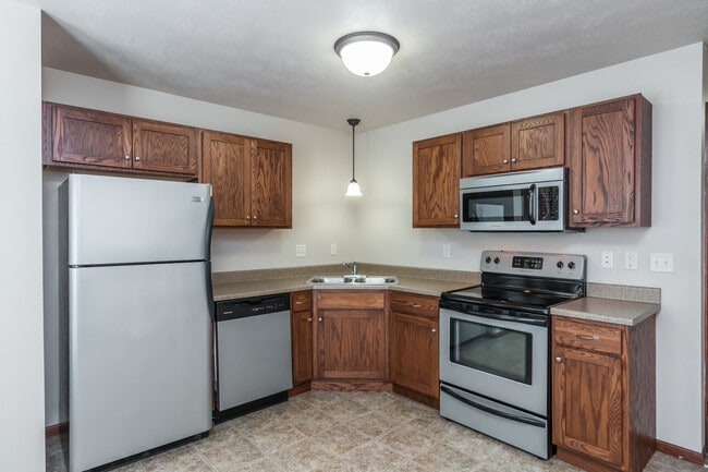 Photo - Willow Creek Townhomes