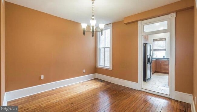 Photo - 1319 35th St NW