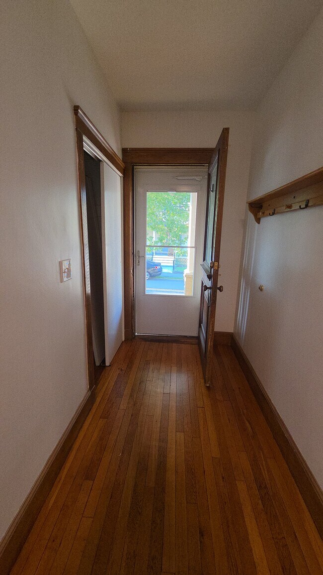 Photo - 6 Hoyle St Unit 6