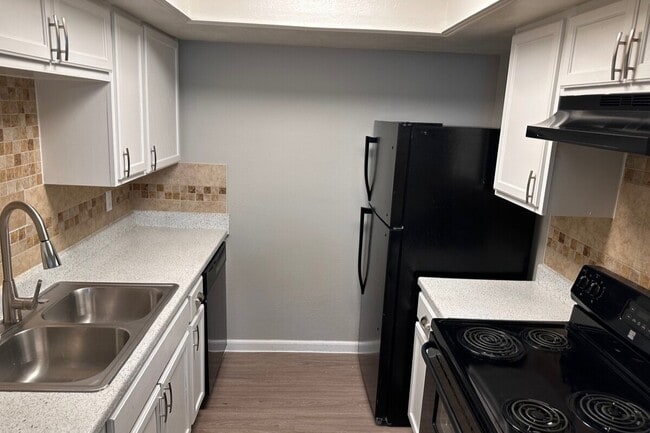 Camelot Apartments
