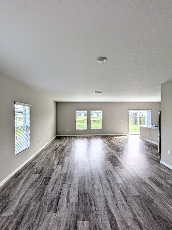 Photo - 13089 Oak Hill Way