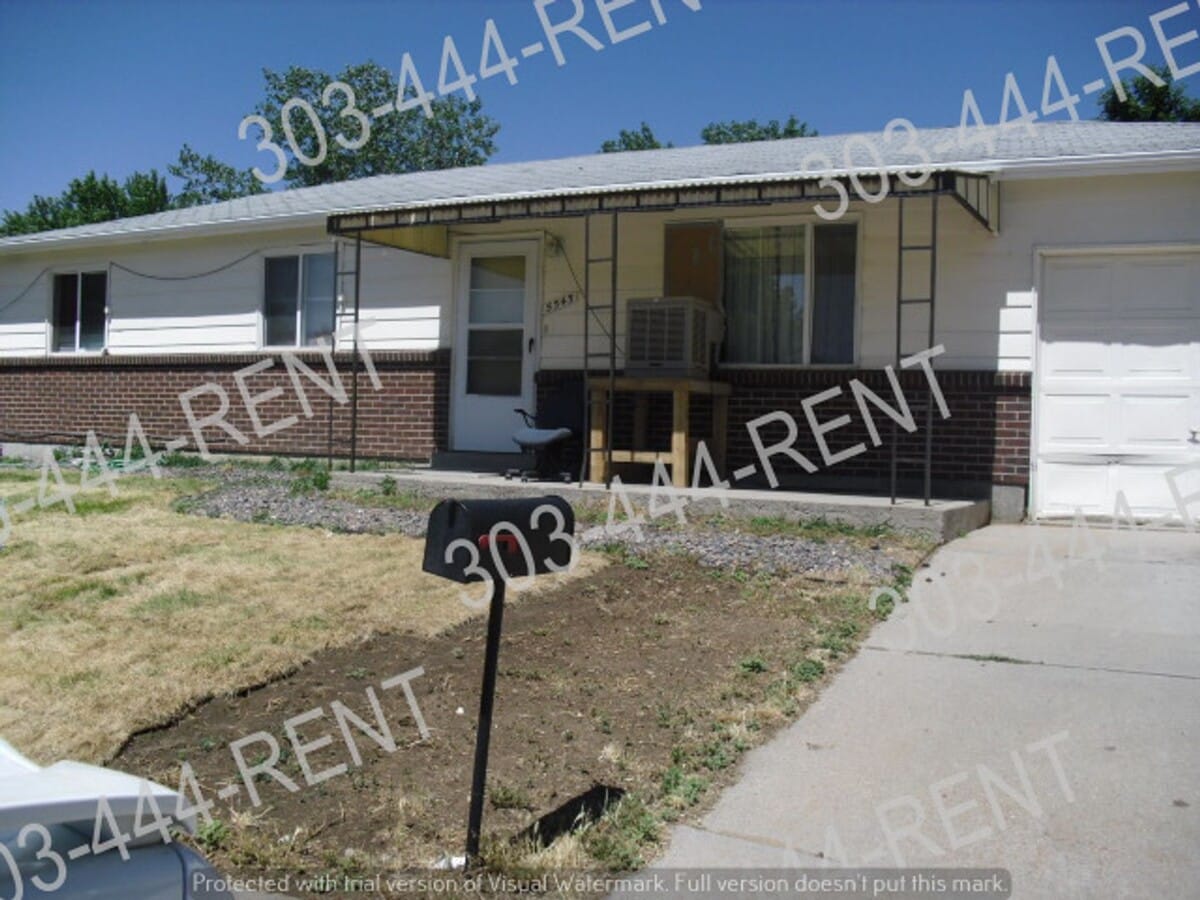 3 Bedroom Ranch Home in Montbello - 3 Bedroom Ranch Home in Montbello