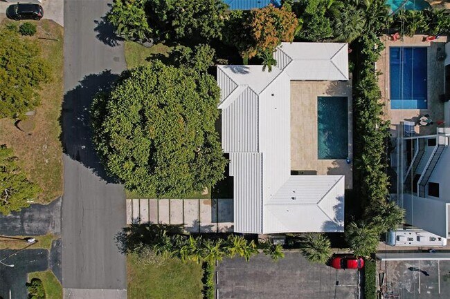 Photo - 2514 Yacht Club Blvd