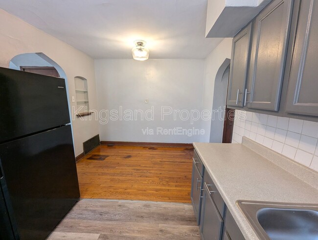 3910 Chippewa St Unit 1f