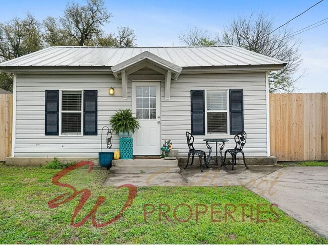 Building Photo - 1 bed, 1 bath rental close to City Park