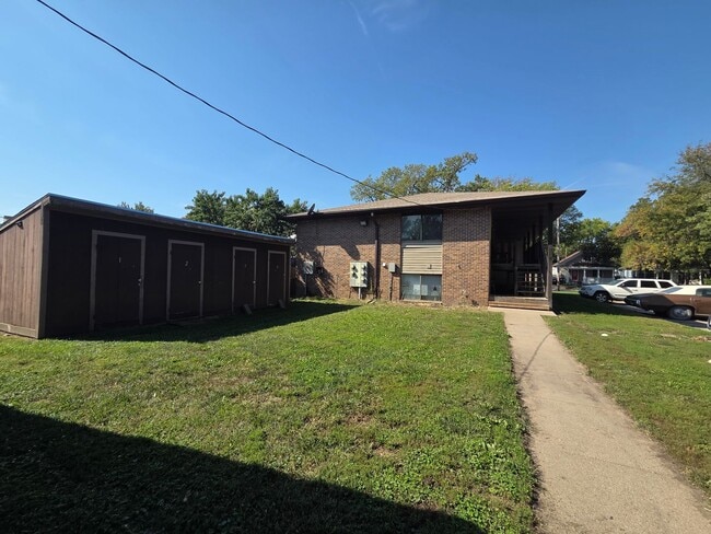 Photo - 2438 S 10th St Unit 2438 S 10th St #4
