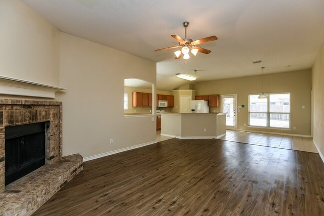 Photo - 3912 Big Thicket Dr