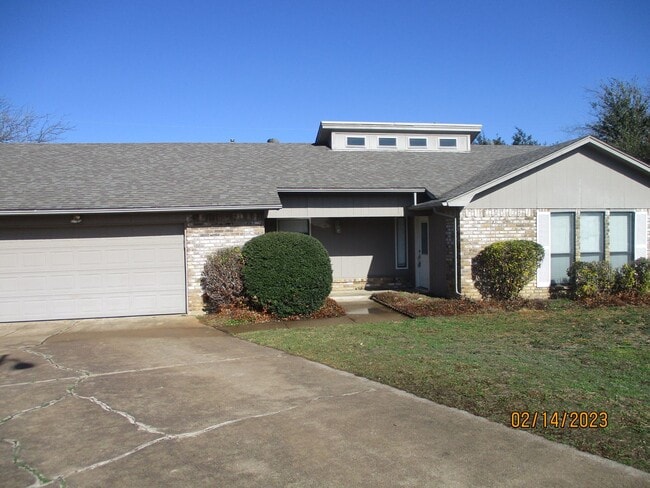 Photo - 3700 Dauphine Ct