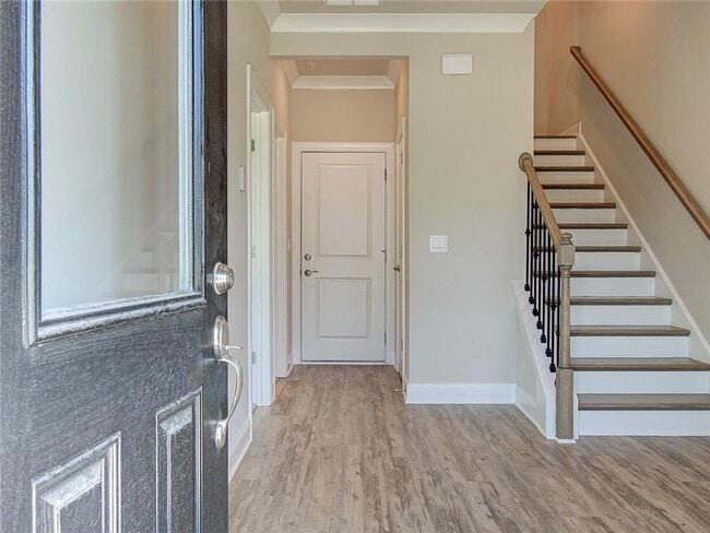 Photo - 1095 Knoxboro Ln