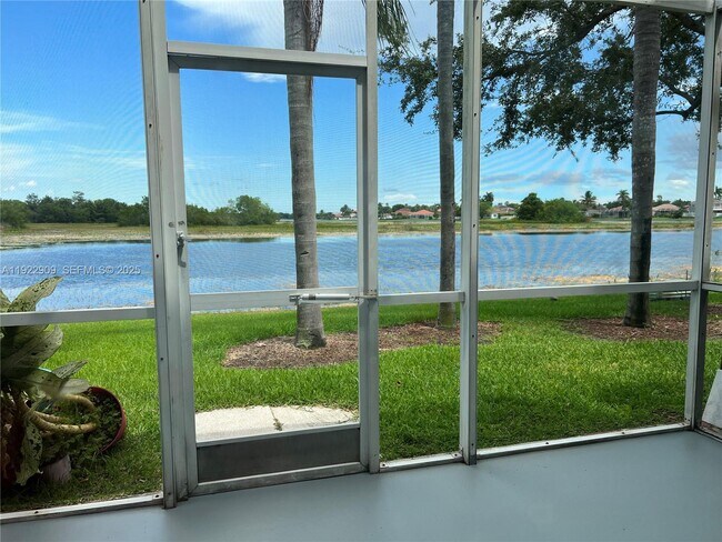 Photo - 1816 Salerno Cir