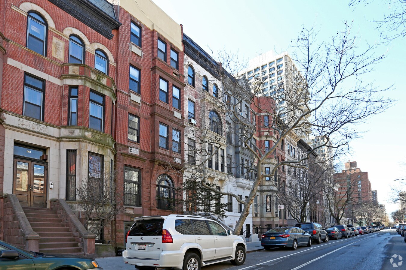 Photo - 50 W 91st St