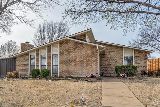 Building Photo - 1213 Bass Dr Rental