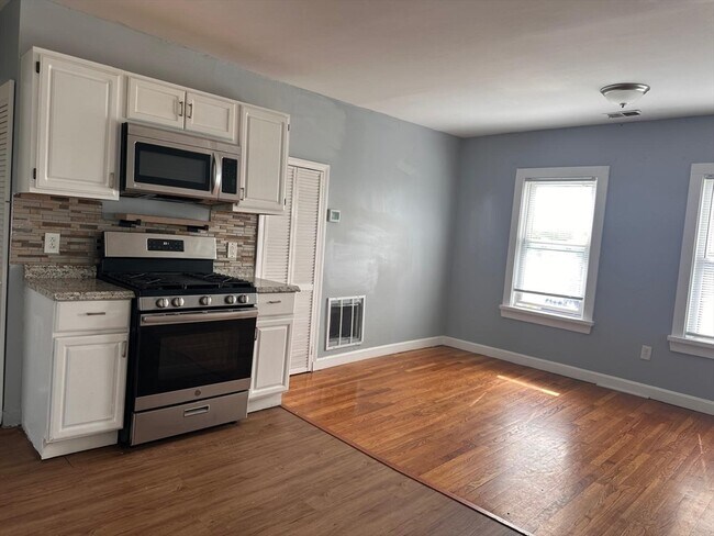 Photo - 14 Addison Ave Unit 3