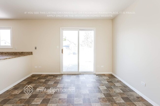 2S526 Cynthia Dr