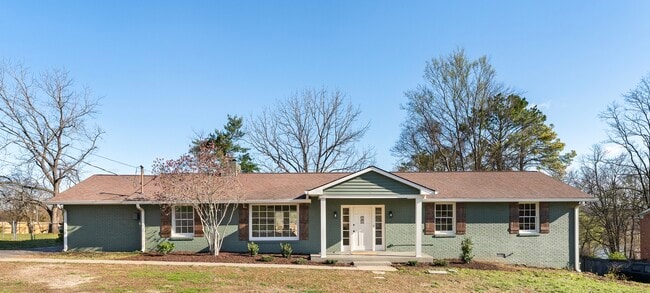 Photo - 234 NW Clearview Dr