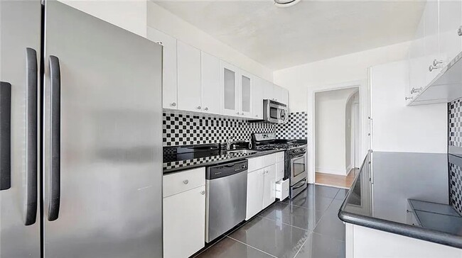 Beautiful 1 Bed 1 Bath Available - Beautiful 1 Bed 1 Bath Available Condo Unit 4A