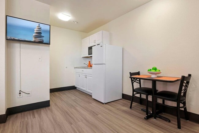 Cocina y comedor - Siegel Select Houston