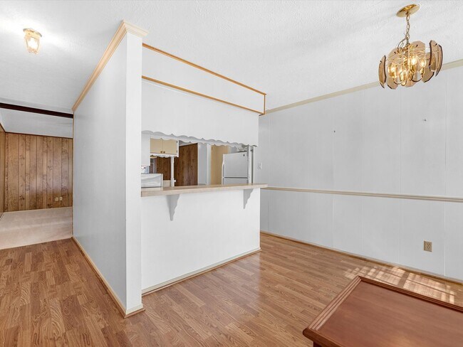 3311 Westbrook Cir