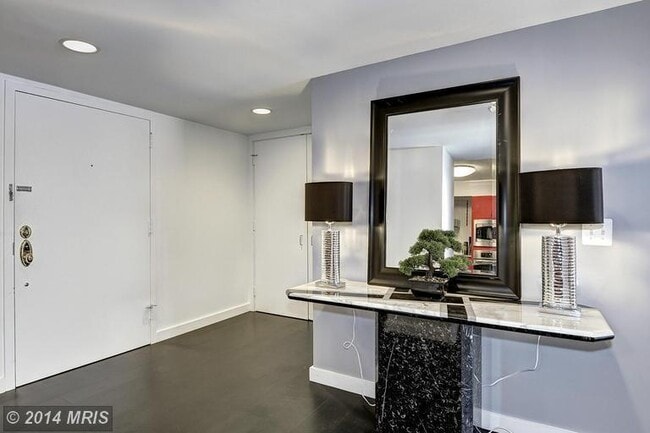 Photo - Application Fees Waived! Contemporary 2 Be...