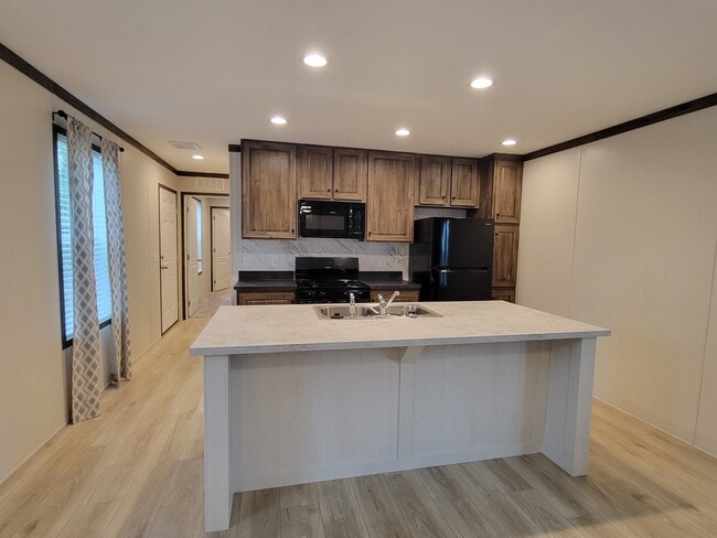 Photo - 5387 Nautical Ct