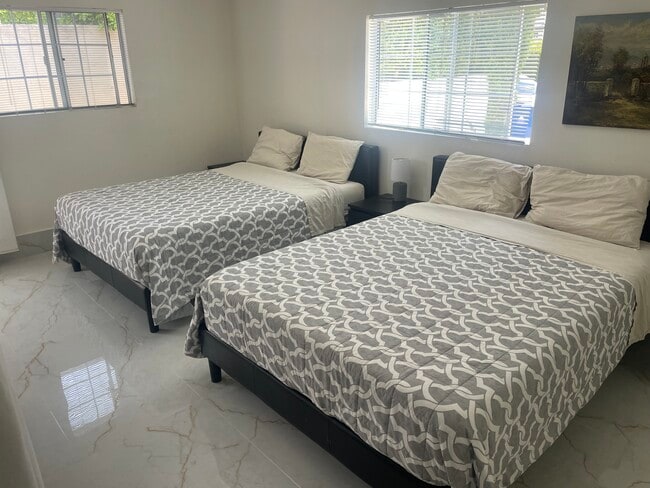 Photo - 12619 Emelita St Unit Geust House