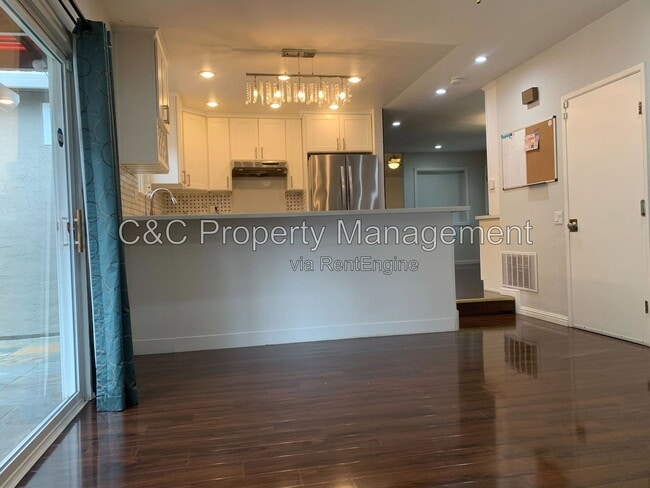 Photo - 3836 Glengarry Dr
